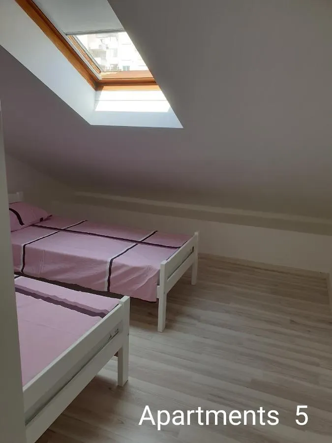 Leoalemar Apartment Novi Vinodolski
