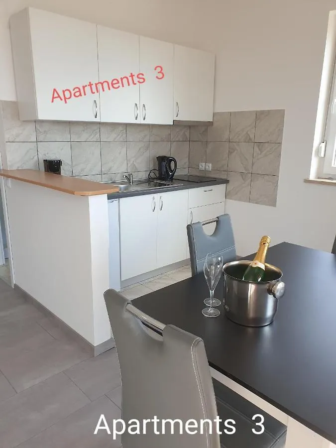 Leoalemar Apartment Novi Vinodolski