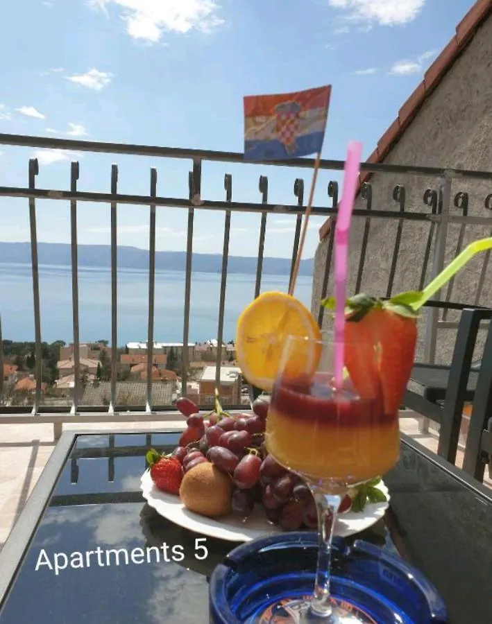 Leoalemar Apartment Novi Vinodolski